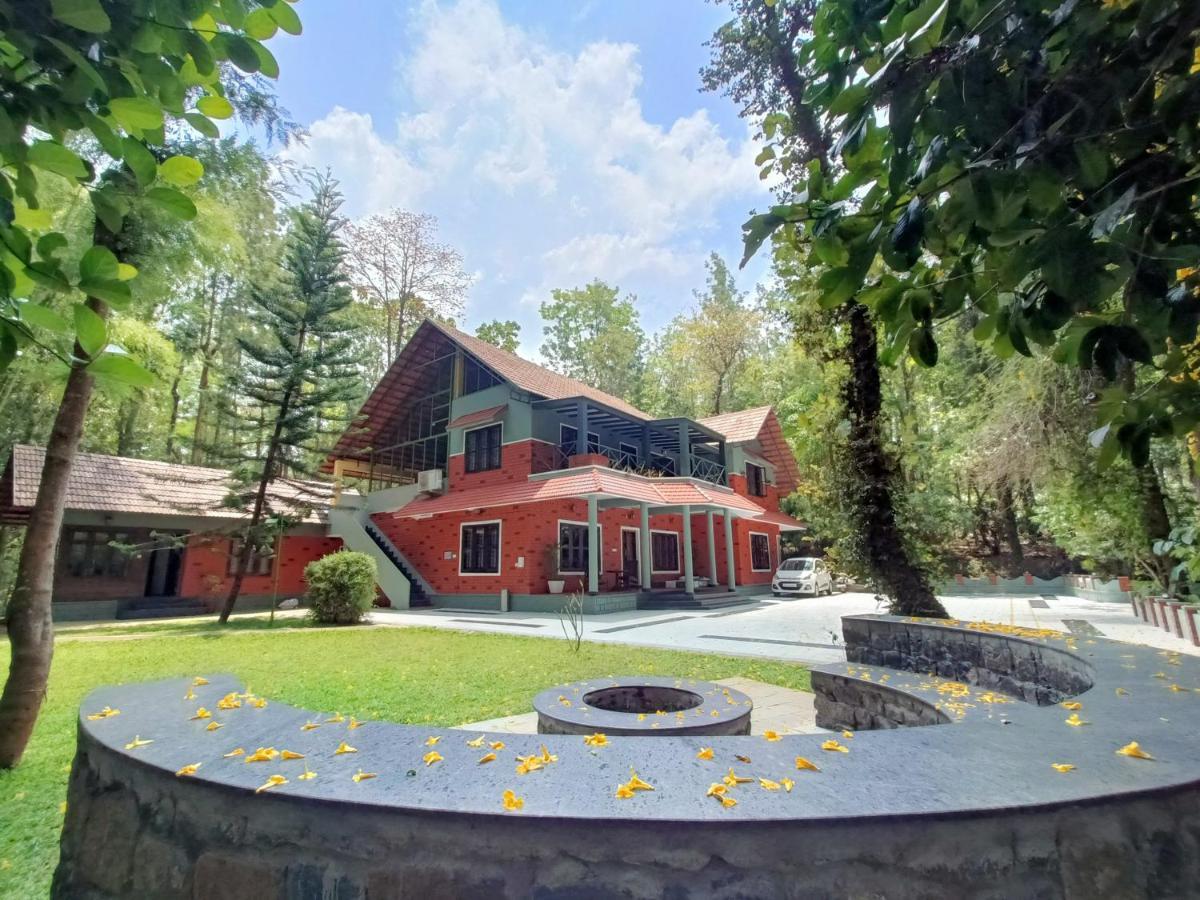 Adrak Mountain Mist Forest Resort Pulpally Exterior photo